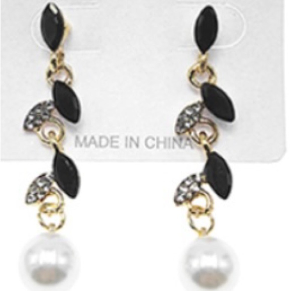 Elegant Black and Gold Earrings